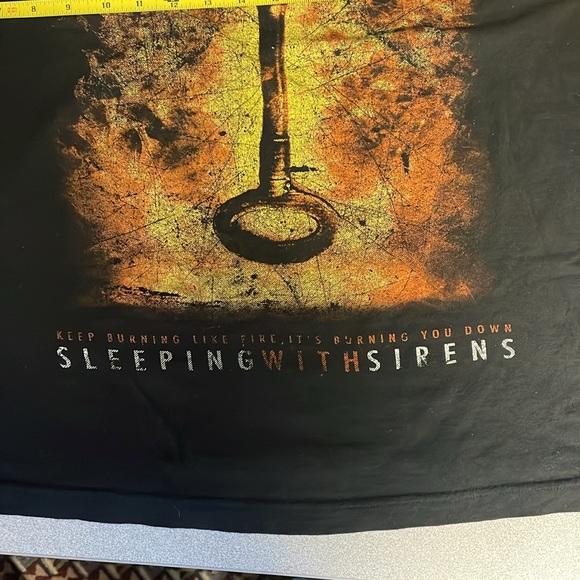Sleeping With Sirens tshirt - Picture 7 of 7